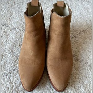 Nisolo Chelsea Boot | 37 | Sand